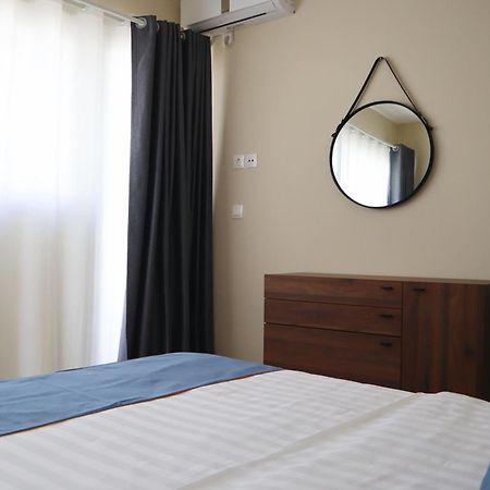 Dafni City Apartment 2 Athena Bagian luar foto