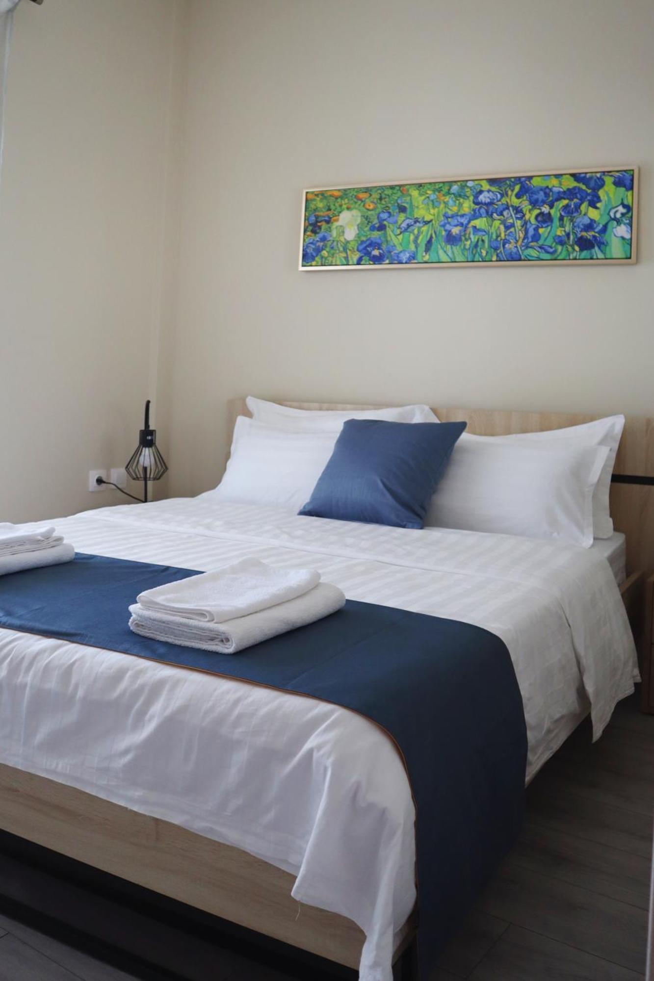 Dafni City Apartment 2 Athena Bagian luar foto